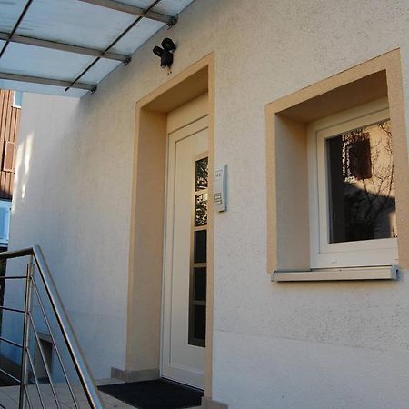 Fewo Reutlingen Heinestrasse Dg Apartment Екстериор снимка